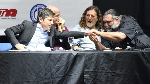 Las CTA presionan para que la legislatura apruebe las leyes de Axel Kicillof