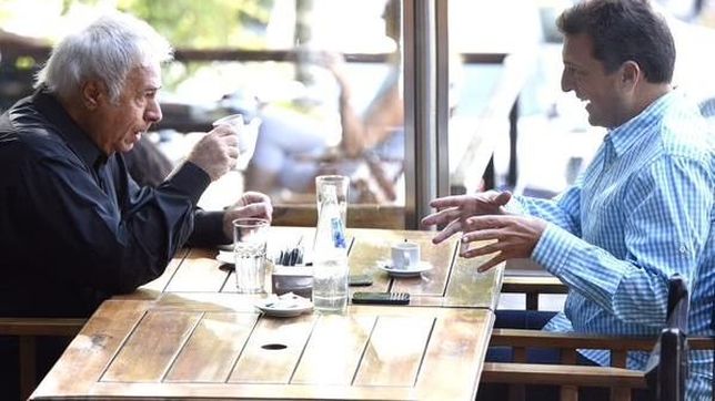 la foto menos espontanea, y el rol de operador mediatico de jorge rial