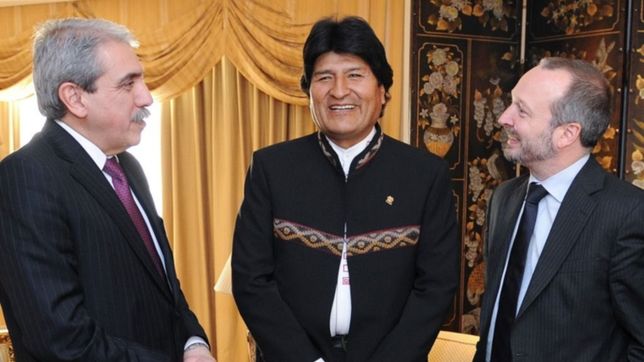 antes de ver a cfk, evo se reunio con fernandez y sabbatella