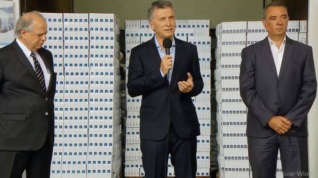 macri elimino la intermediacion en la compra de medicamentos