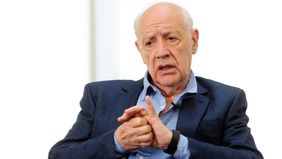 Primero Tinelli, ahora Grinbank: Lavagna recluta celebrities anti grieta