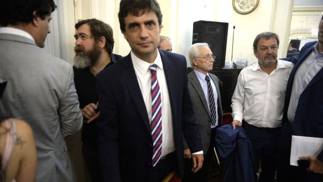 segun lacunza, si macri pierde en las paso habra tension cambiaria