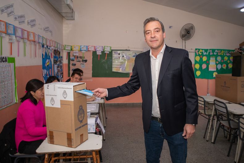 Martín Soria, candidato a senador por Fueza Patria.  Martín Soria, candidato a senador por Fueza Patria.