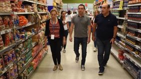 Intendentes del conurbano salieron a controlar precios de productos esenciales