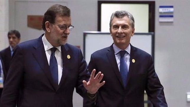 Letra P | Macri España Gira