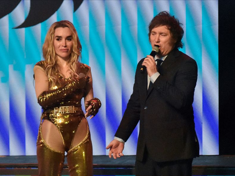 Javier Milei y Fátima Florez en Mar del Plata Javier Milei y Fátima Florez en Mar del Plata