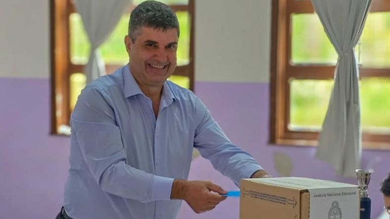 Gustavo Coatz Romer es médico de profesión. 
