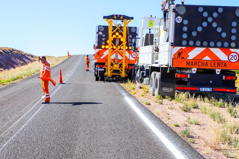 Una obra provincial en las rutas de Río Negro. 