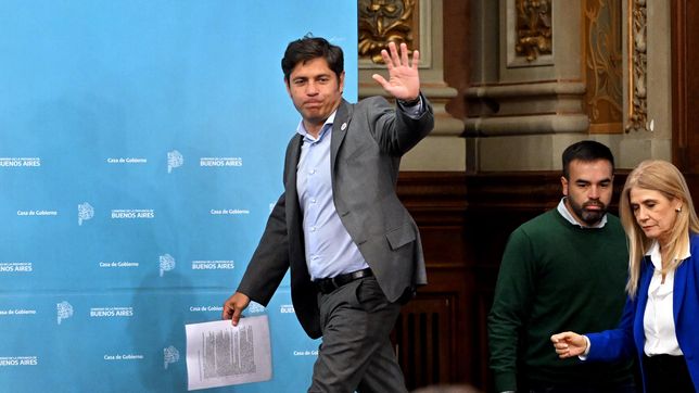 Axel Kicillof anuncia el desdoblamiento electoral.