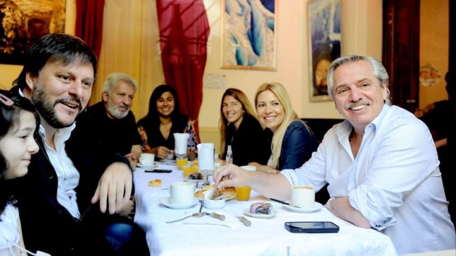 puede fallar: la cabala del desayuno entre fernandez y santoro