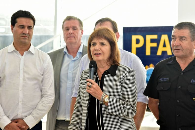 Patricia Bullrich  Patricia Bullrich