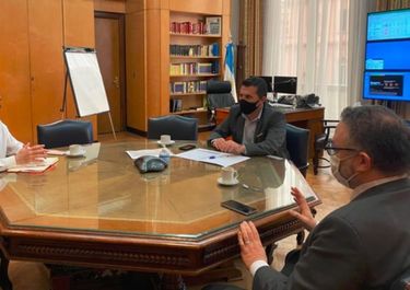 Tarifas y deuda con petroleras, la interna que viene después de las PASO