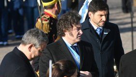 Javier Milei con el gobernador Maximiliano Pullaro. Javier Milei con el gobernador Maximiliano Pullaro.