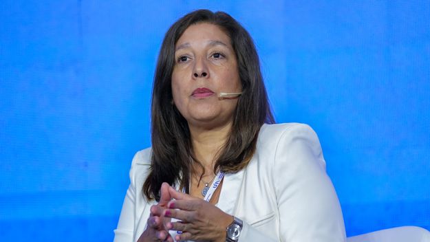 Arabela Carreras gobernó Río Negro entre 2019 y 2023. Arabela Carreras gobernó Río Negro entre 2019 y 2023.