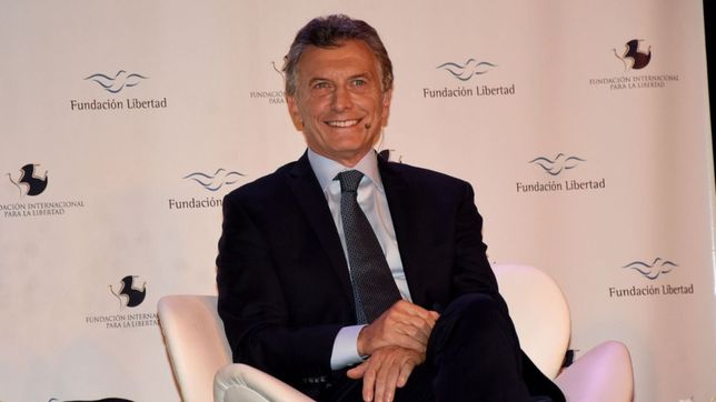 presidente chistoso, nobel picante y bulldog rockstar