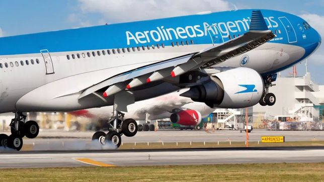 La opción de Javier Milei para Aerolíneas Argentinas