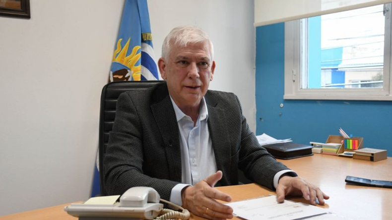 Julio Gutiérrez dejó de ser el ministro de Trabajo de Santa Cruz. 
