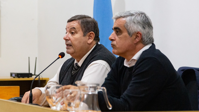 Los rectores de la Universidad Nacional del Litoral (UNL), Enrique Mammarella, y de la Universidad Nacional de Rosario (UNR), Franco Bartolacci. Foto: Prensa UNL.
