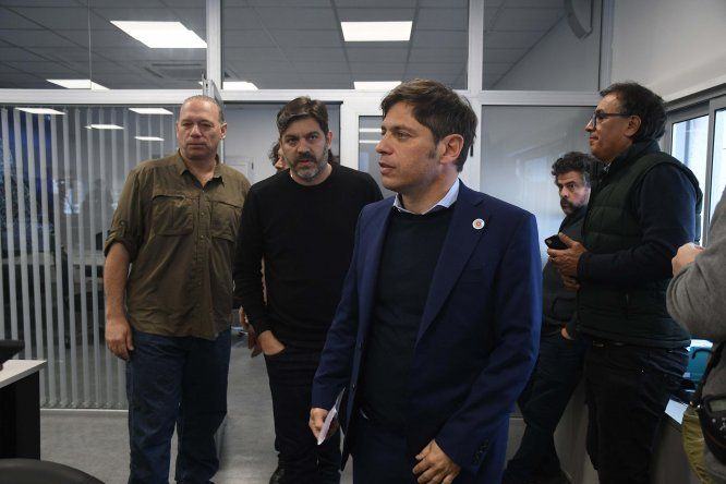 Axel Kicillof y Sergio Berni en Puente 12, La Matanza