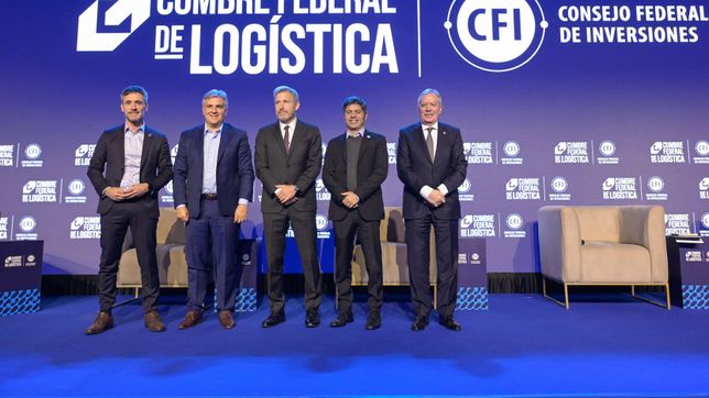 Los gobernadores en la Cumbre Federal de Logística del CFI.