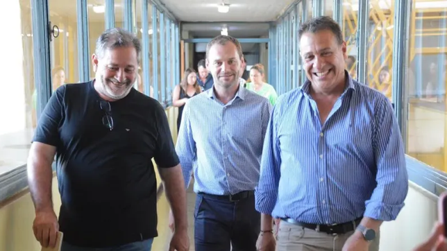 Hugo Kenny, intendente radical de Victorica, junto al ministro de Gobierno y Asuntos Municipales de La Pampa, Pascual Fernández.