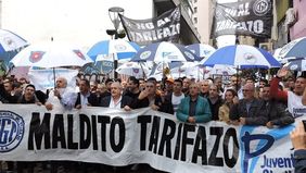 Los gremios del transporte salen a la calle contra el aumento de las tarifas