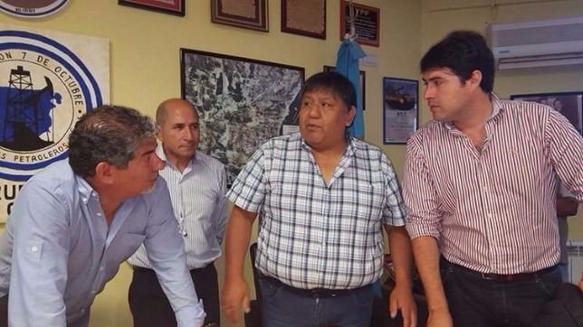 en chubut prometen dejar al pais ?sin gas y sin petroleo? si no hay acuerdo