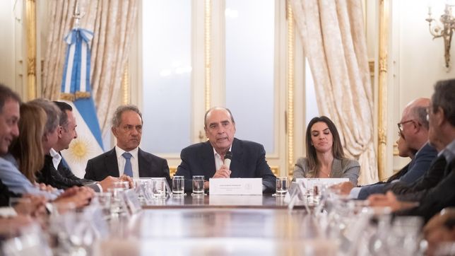 El gobierno de Javier Milei anuncia paliativos para el sector turísticos