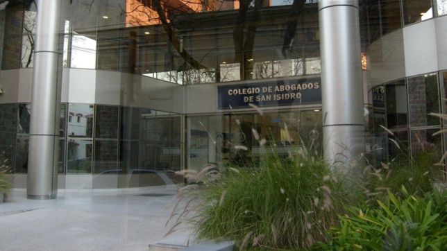 piden suspender las elecciones en el colegio de abogados de san isidro