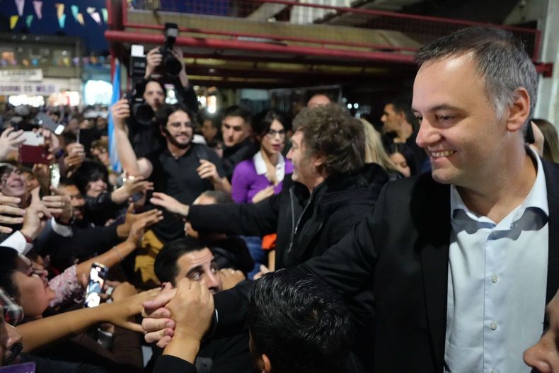 Acto de Javier MIlei con Maniel Adorni en Lugano.&nbsp;