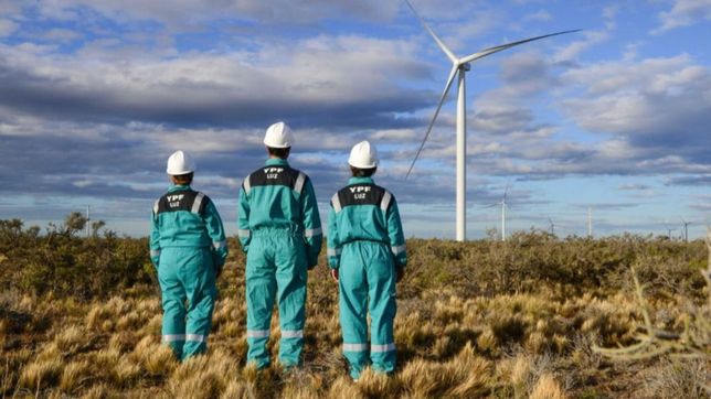 en santa cruz, ypf inauguro su tercer parque eolico