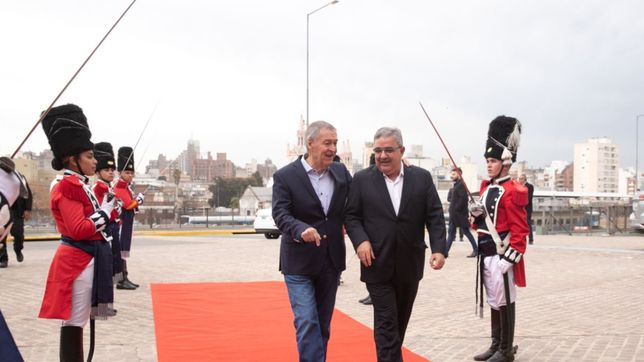jalil tienta a schiaretti en la previa de la liga de las provincias