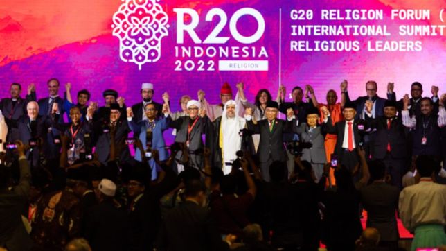 el g20 religioso mostro dos voces argentinas antes del viaje de fernandez