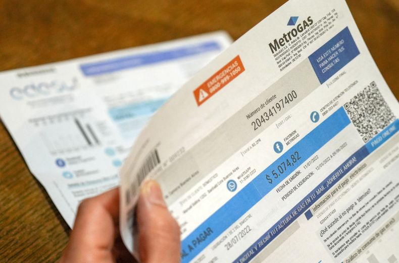 El Gobierno dispuso reconfiguración de subsidios y aumentos en luz y gas