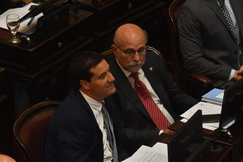 Maximiliano Abad, senador de la UCR
