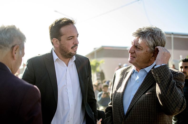 El peronismo de La Pampa en la encrucijada: el intendente de Santa Rosa Luciano di Nápoli y el gobernador Sergio Ziliotto afrontan embestidas opositoras.
