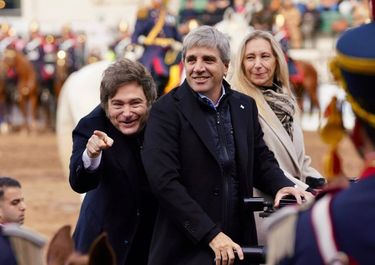 Toto Caputo y Javier Milei salen otra vez a buscar lo dólares del campo.