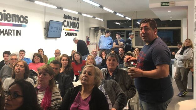 Raíces, la mini ONG beneficiada con un mega regalo del Gobierno porteño