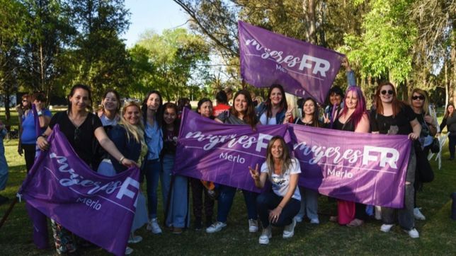 como es y que pide la tropa de malena