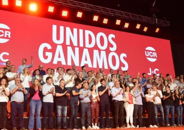 Dirigentes de la UCR.