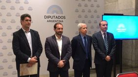 Reunión de tabacaleras en Diputados por la pérdida de recursos fiscales Reunión de tabacaleras en Diputados por la pérdida de recursos fiscales