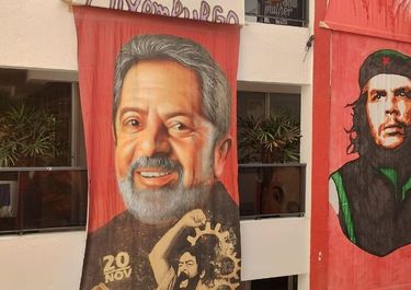 Visita a San Bernardo do Campo, la casa donde se entregó Lula