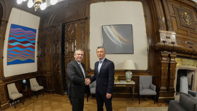 macri recibio a fernandez y le prometio un traspaso ?ordenado?