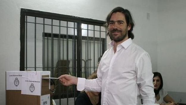 Del Caño votó y advirtió que se vienen fuertes aumentos de precios