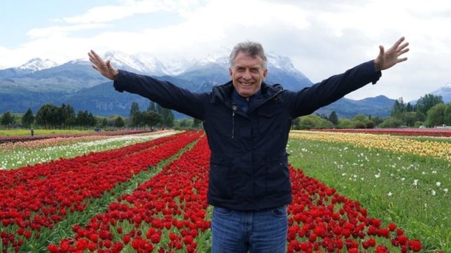 macri se prepara para desplegar sus alas de halcon en rio negro