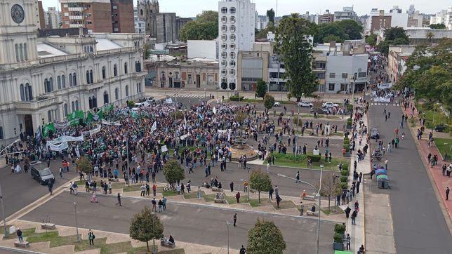 Reforma previsional en Entre Ríos: la marcha tuvo baja convocatoria y abrió una grieta sindical