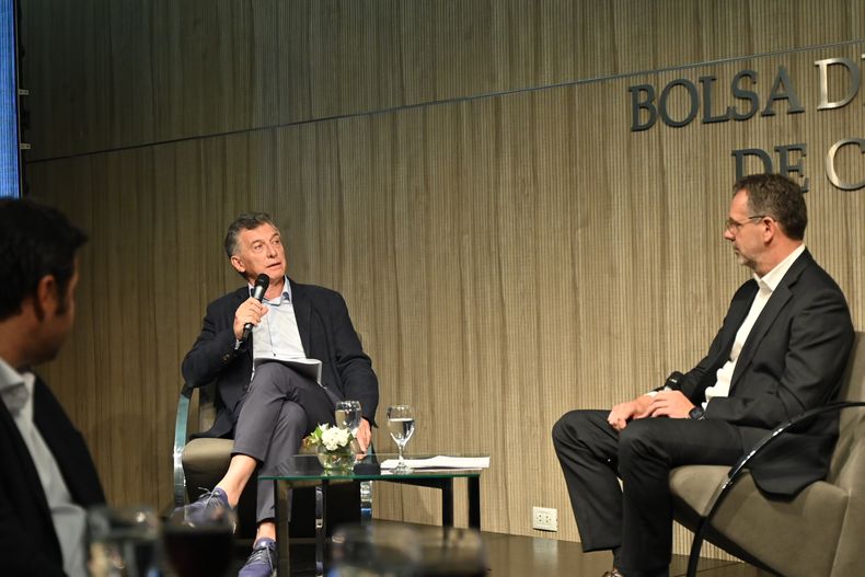El presidente del PRO, Mauricio Macri, disertó en la Bolsa de Comercio y le pidió a Javier Milei que aproveche el apoyo social.