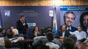La “Generación Federal” del peronismo sale a bancar a Alberto