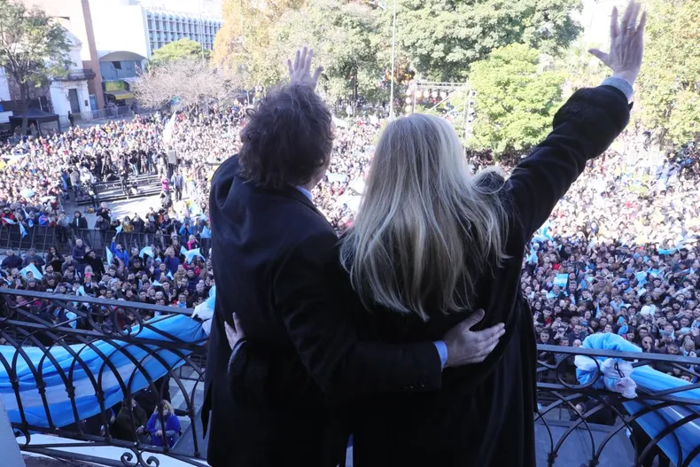 Javier Milei y Karina Milei.