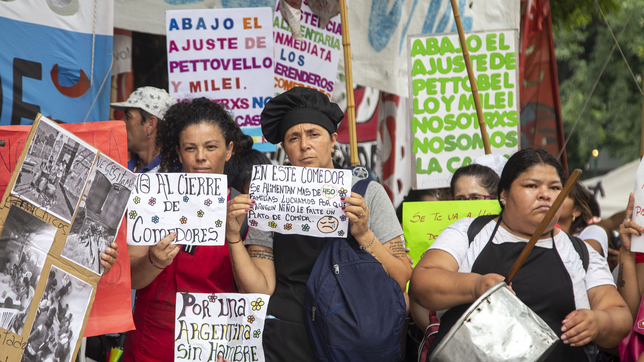 el gobierno apelara la resolucion que ordena repartir los alimentos almacenados